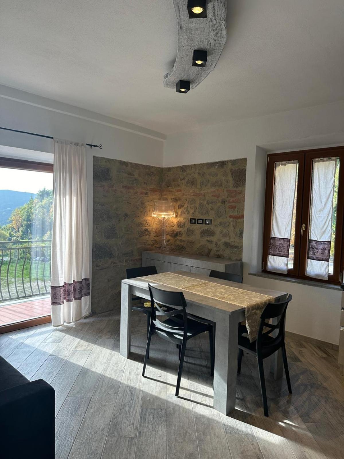 Casa Gaudi Hotel Piancastagnaio Eksteriør billede